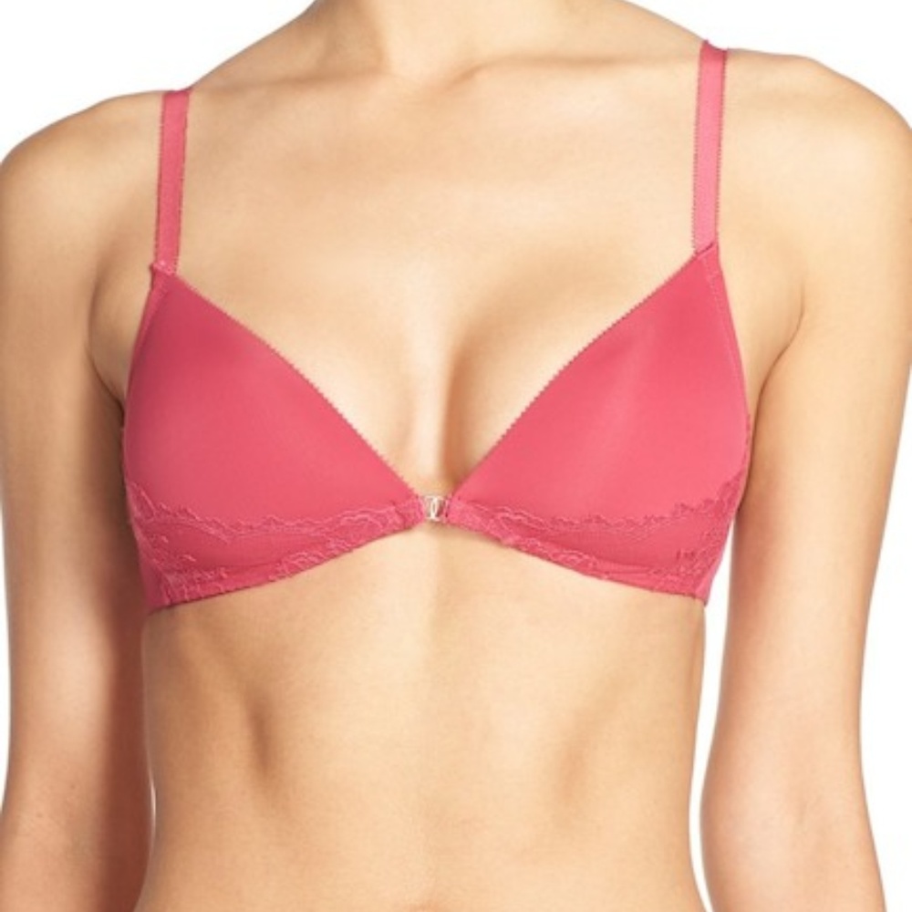 NWT Skarlett Blue Soiree Wireless Plunge Bra Size‎ 32D